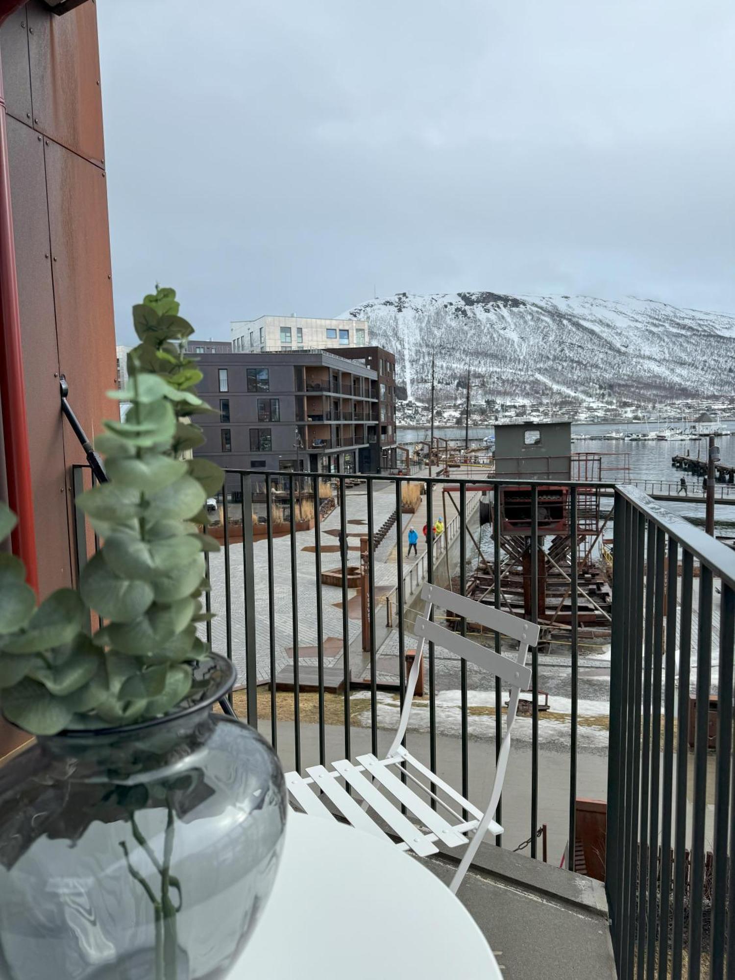 Totalapartments Vervet Apartment Hotel Tromsø Exterior foto
